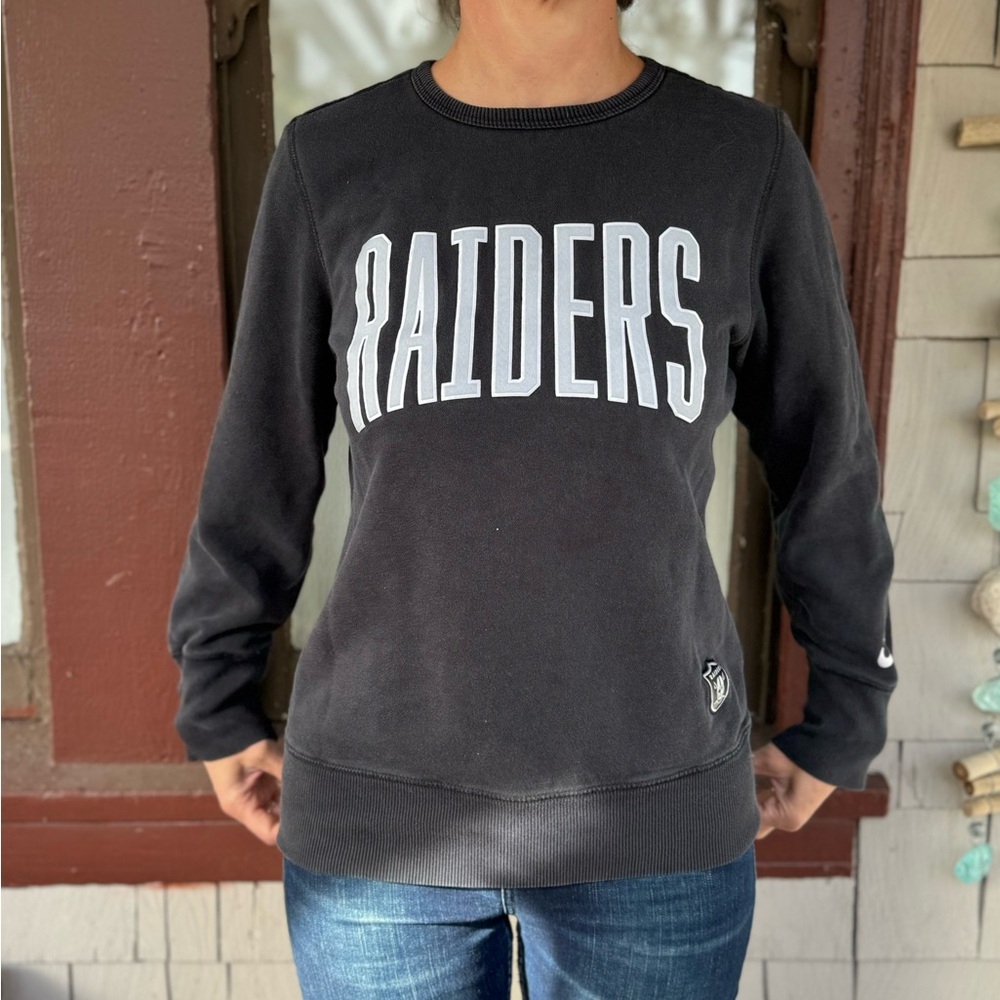 Raiders crewneck
